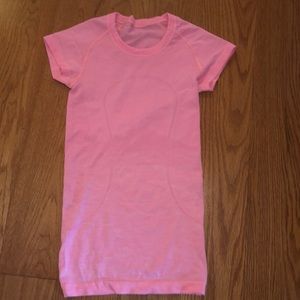 Lululemon Short Sleeve Shirt